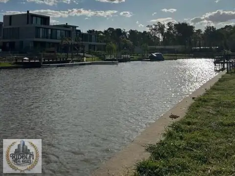 Lote al Agua en Los Puentes Nordelta | Venta Terreno Fondo a Laguna