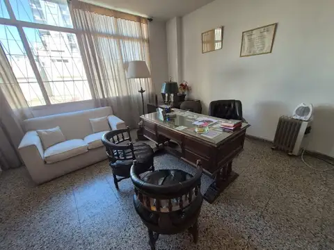 Oficina en Venta 36 años