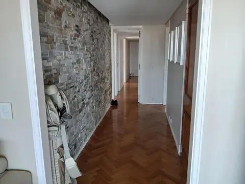 Departamento en Alquiler de 3 dormitorios