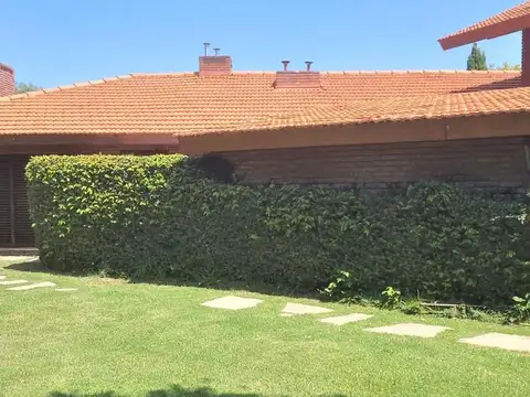 Casa en Venta de 6 dormitorios