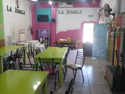 Salón de fiestas en venta