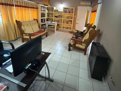 Casa en Venta en Gonzalez Catan, USD 95.000