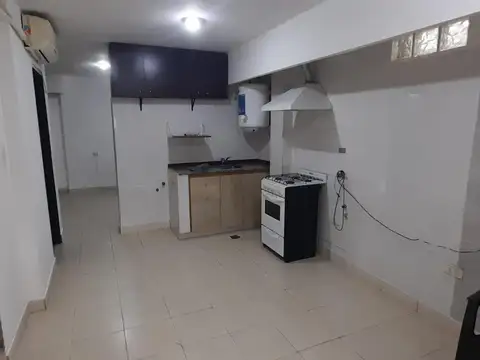 Depto Tipo Casa 2 ambientes con 1 baño
