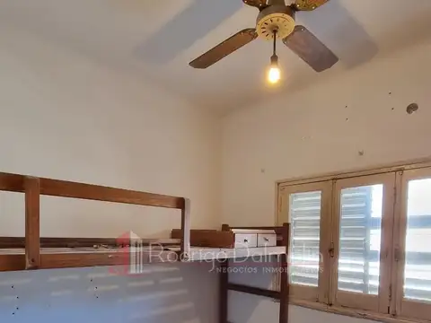 VENDO. Casa semi céntrica, Concordia. ER.-