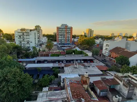 Vicente Lopez 3100, Piso 2