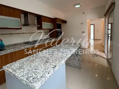 Casa en Venta al Noreste