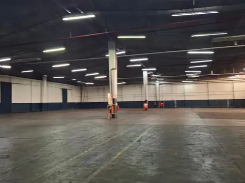 Alquiler Nave Logística 10675 m² en Parque Industrial Hurlingham
