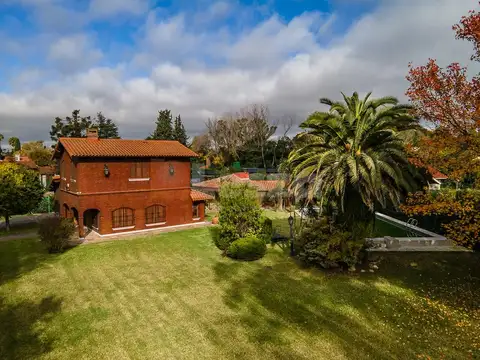 Casa Quinta de 6 ambientes