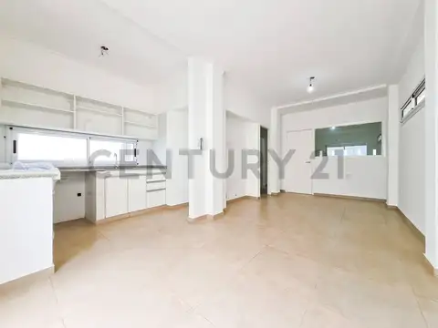 CASA EN PH 38 E/ 15 Y 16 LA PLATA