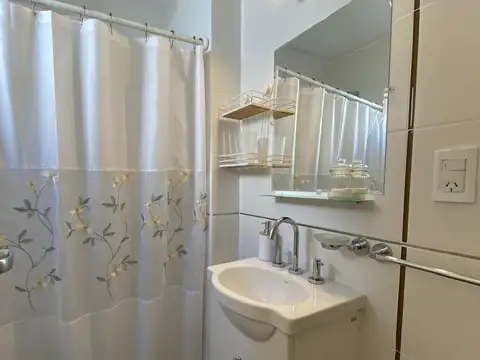 Departamento en Alquiler en Godoy Cruz, $ 690.000