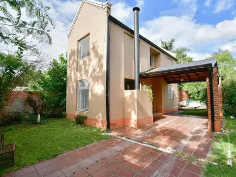 Casa en Venta en City Bell, USD 128.000