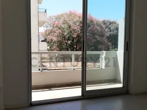 Departamento en Alquiler en San Cristobal, $ 520.000