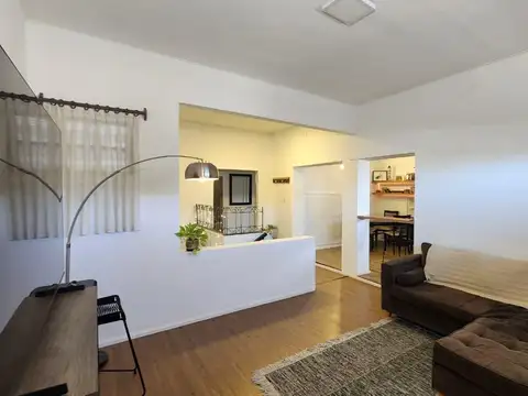 Depto Tipo Casa en Venta al Este