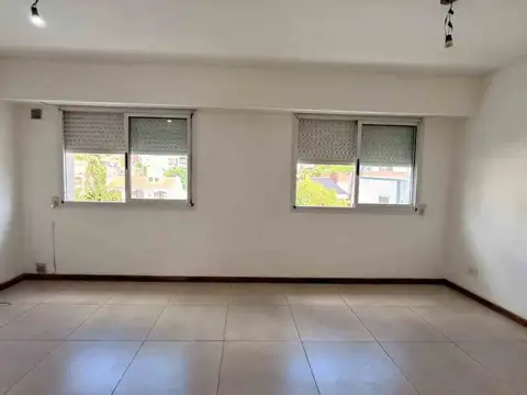 Zeballos 300
