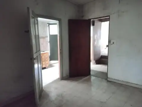 Casa a reciclar en 200M2 - San Martin