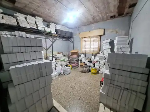 INMUEBLE EN LOTE 8,66 X 20,98   OPORTUNIDAD EN PRECIO  