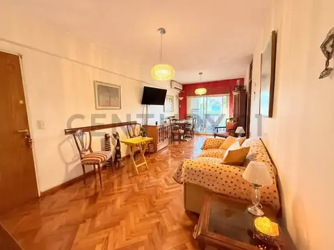 Avenida Hipólito Yrigoyen 3600, Piso 3