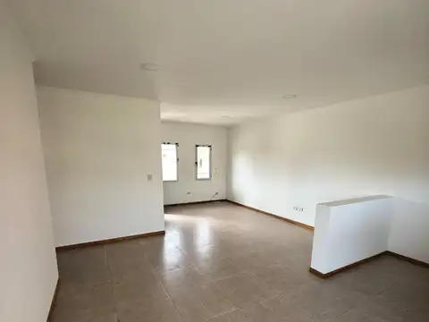 Departamento en Alquiler con 1 cocheras