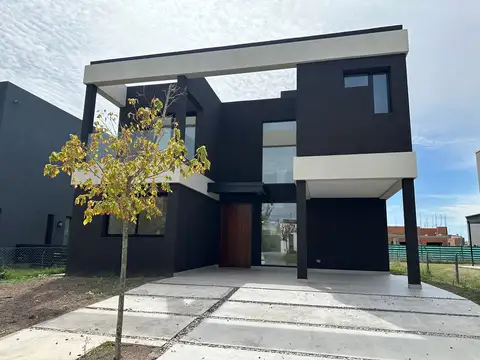 Casa  en Alquiler en Araucarias, Puertos, Escobar