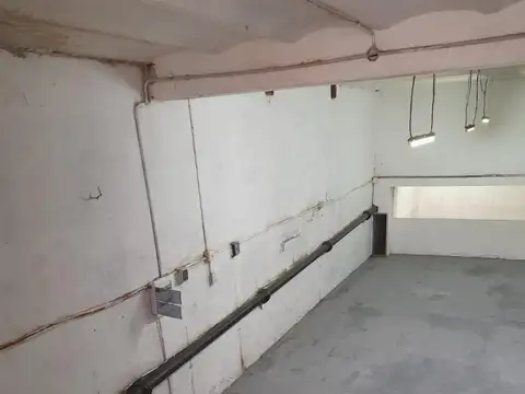 BOEDO,DEPOSITO A/CALLE,SÓTANO,TRIFASICA, BUENAS CONDICIONES