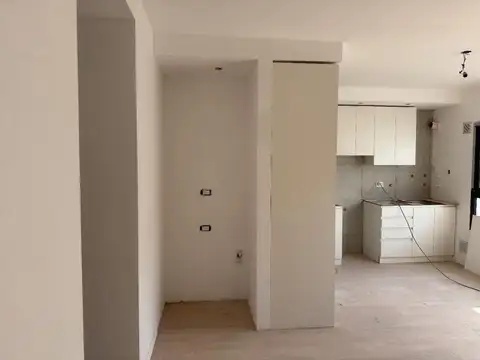 Dpto. 3 Ambientes PB con Patio.