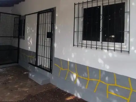 DEPARTAMENTO DE 1 DORM. SOBRE ESQ. AV. ZAPIOLA Y CALLE OBERÁ