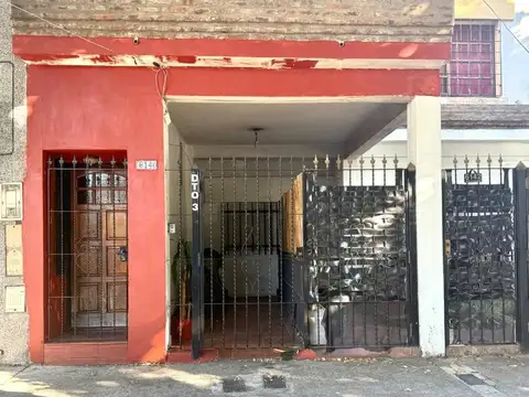 PH ENTRADA INDEPENDIENTE AL FONDO EN DOS PLANTAS