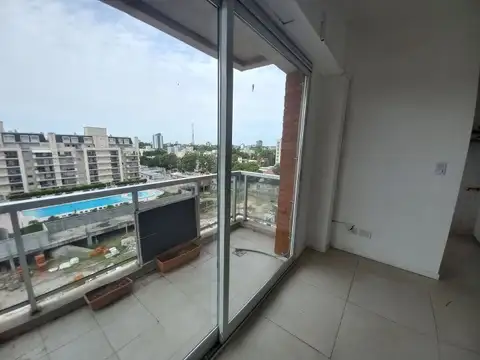 Departamento en Alquiler en Bernal, $ 500.000