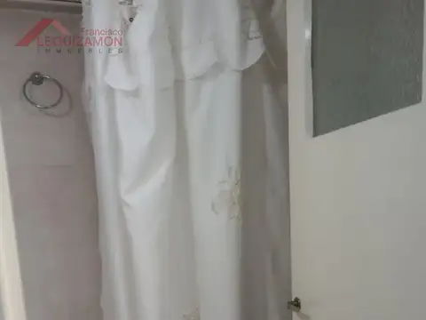 DORMITORIO CON VISTA AL MAR - MU BUENA UBICACION