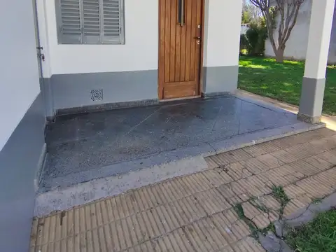 CASA EN ALQUILER