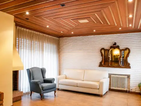 Casa en Venta al Oeste