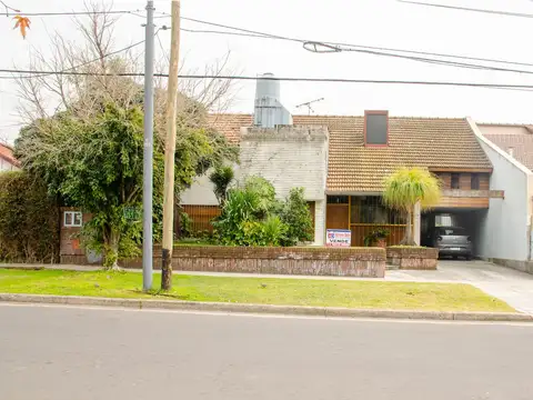 Casa en Venta en Hurlingham, USD 350.000