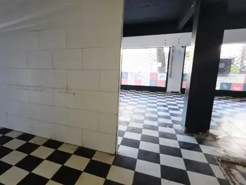 Local en Alquiler en Munro, $ 1.400.000