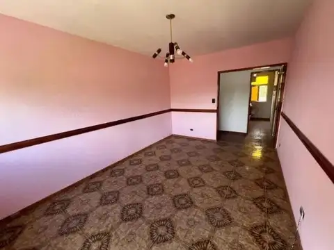 Se vende un departamento de 3 ambientes - Parque Avellaneda