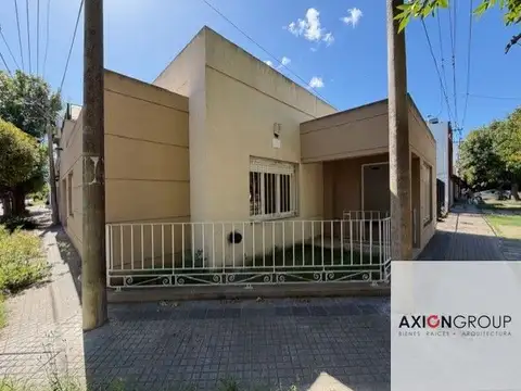Casa en VENTA en PH c/ cochera en La Plata. APTA BANCO