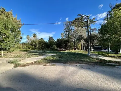 7 Y 602 BIS , Piso 0