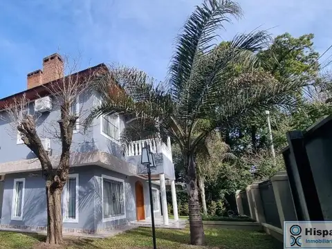 Magnífica casa en venta En el barrio Los Jazmines, Del Viso, Pilar. RETASADA 