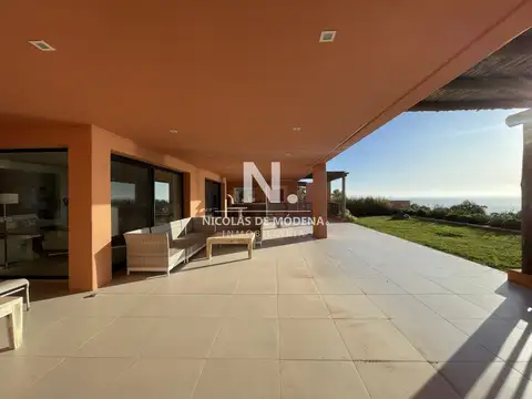 Departamento en Venta de 5 dormitorios