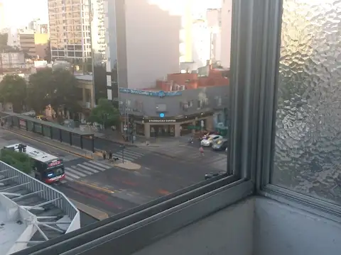 1 AMB. CON BALCÓN. APTO PROFESIONAL. OPORTUNIDAD.