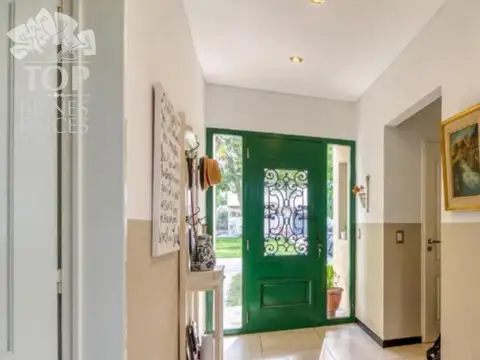 Casa 6 ambientes con 3 baños