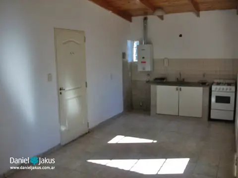 Calle 76 1600, Piso PB