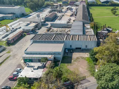 ALQUILER - DEPOSITO - 1400 M2 - BURZACO