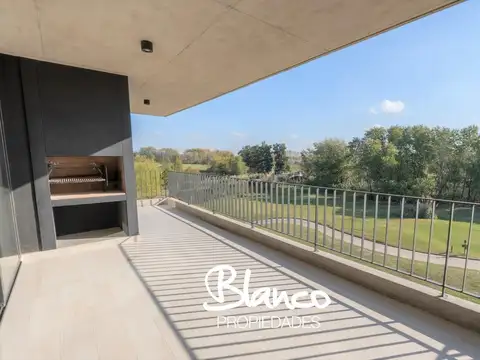 Pilará - Residence 1600