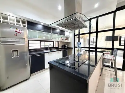 Casa en Venta al Este
