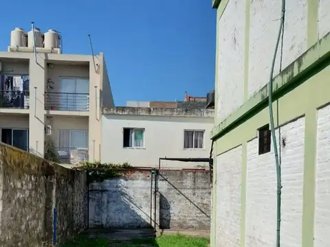 Depto Tipo Casa en Venta de 2 ambientes