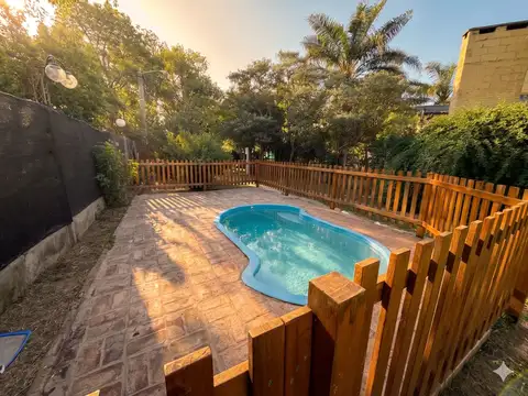 VENTA/CASA CON PILETA/BELLA ITALIA/CREDITO HIP.