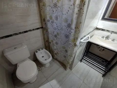 Casa 4 ambientes con 3 baños