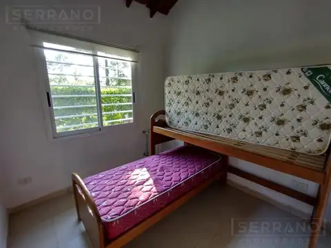 Venta Casa 4 amb con pileta y vista al Golf Barrio Parque Sakura. Exaltacion de la Cruz
