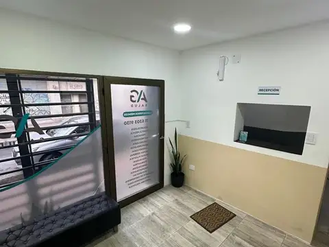 Oficina en Alquiler en Berazategui, $ 450.000
