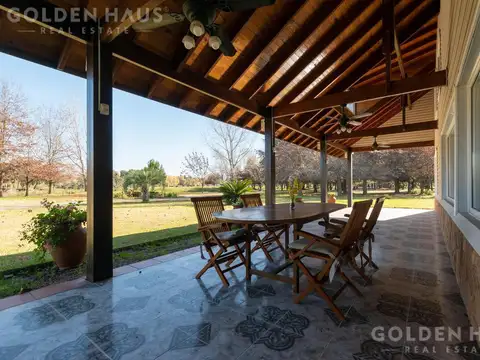 Casa en Alquiler de 3 dormitorios